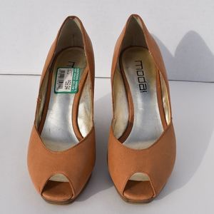 Moda Spana Peep-Toe Wedges NWT!
